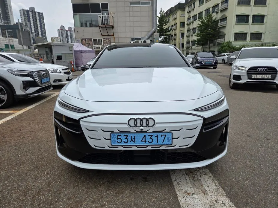 Audi A6 e-Tron 2025 из KR, фото 8