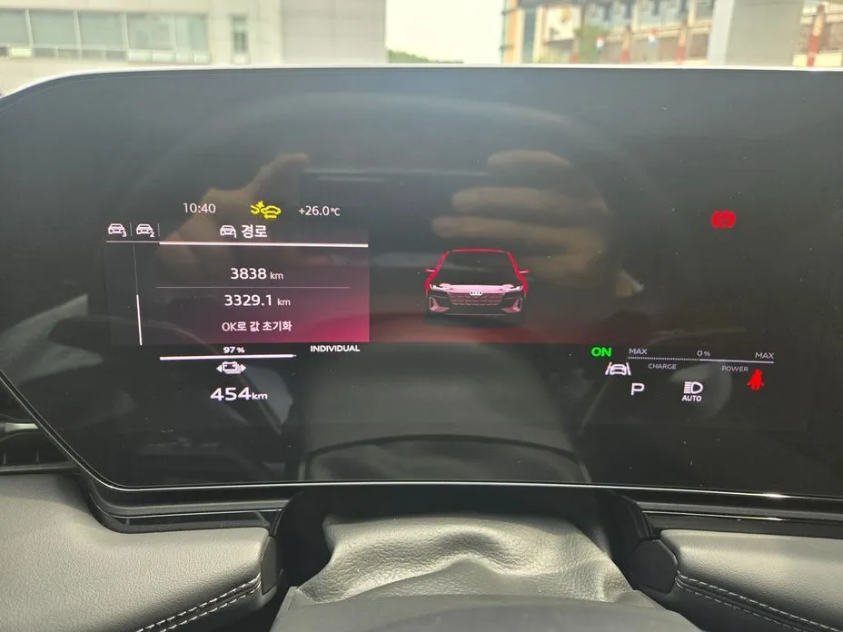 Audi A6 e-Tron 2025 из KR, фото 3