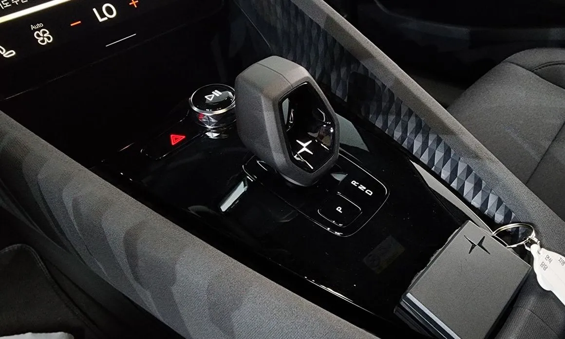 Polestar Polestar 2 2023 из KR, фото 6