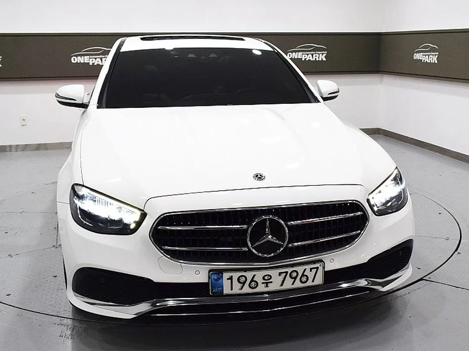 Mercedes-Benz E-Class 2021 из KR, фото 3