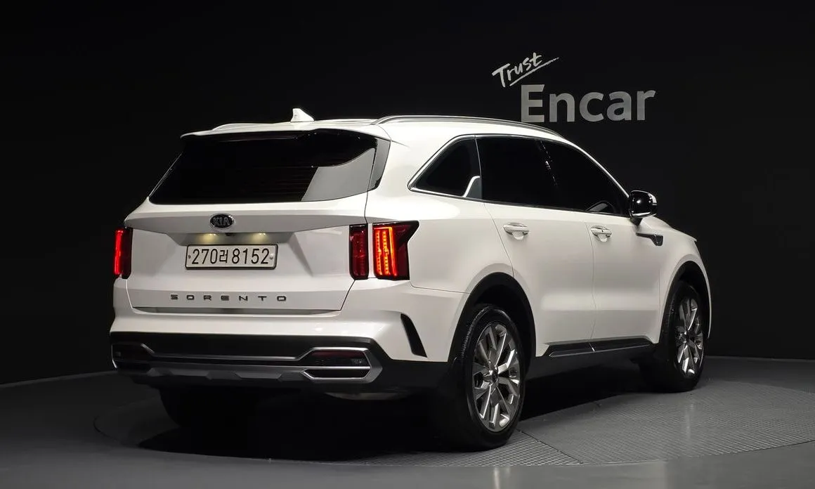 Kia Sorento — фото 3