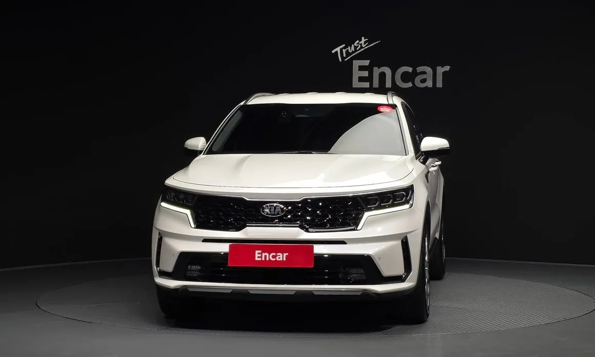Kia Sorento — фото 6