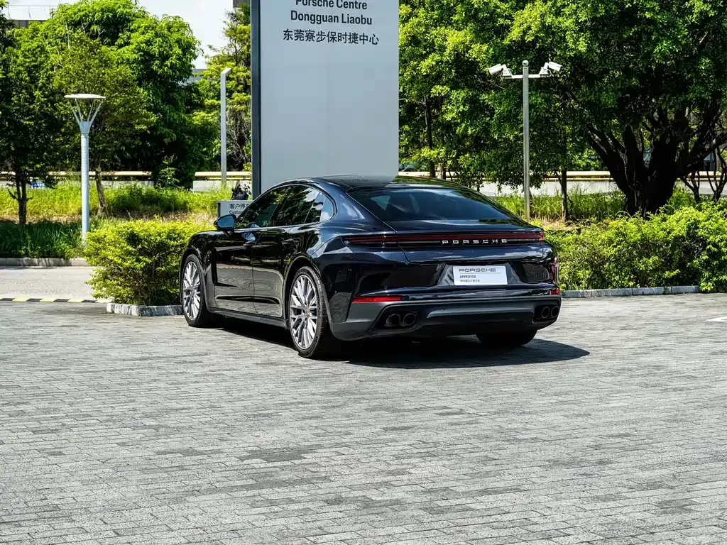 Porsche Panamera — фото 4