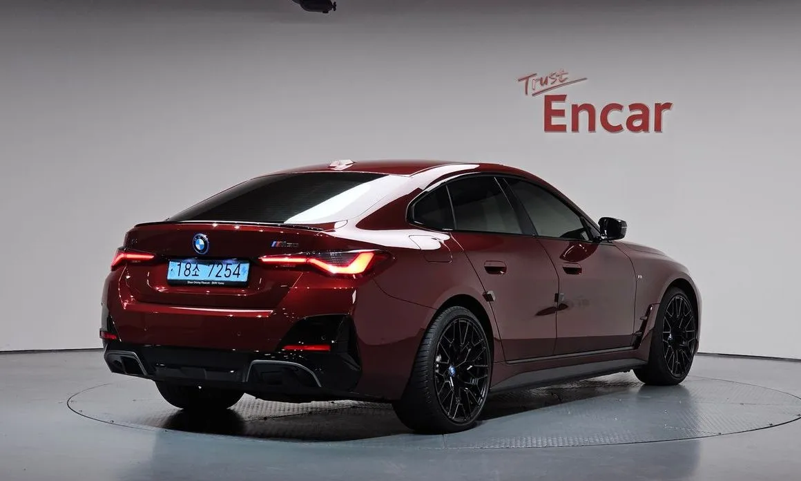 BMW i4 2024 из KR, фото 2