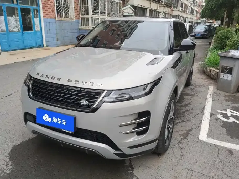 Land Rover Evoque — фото 1