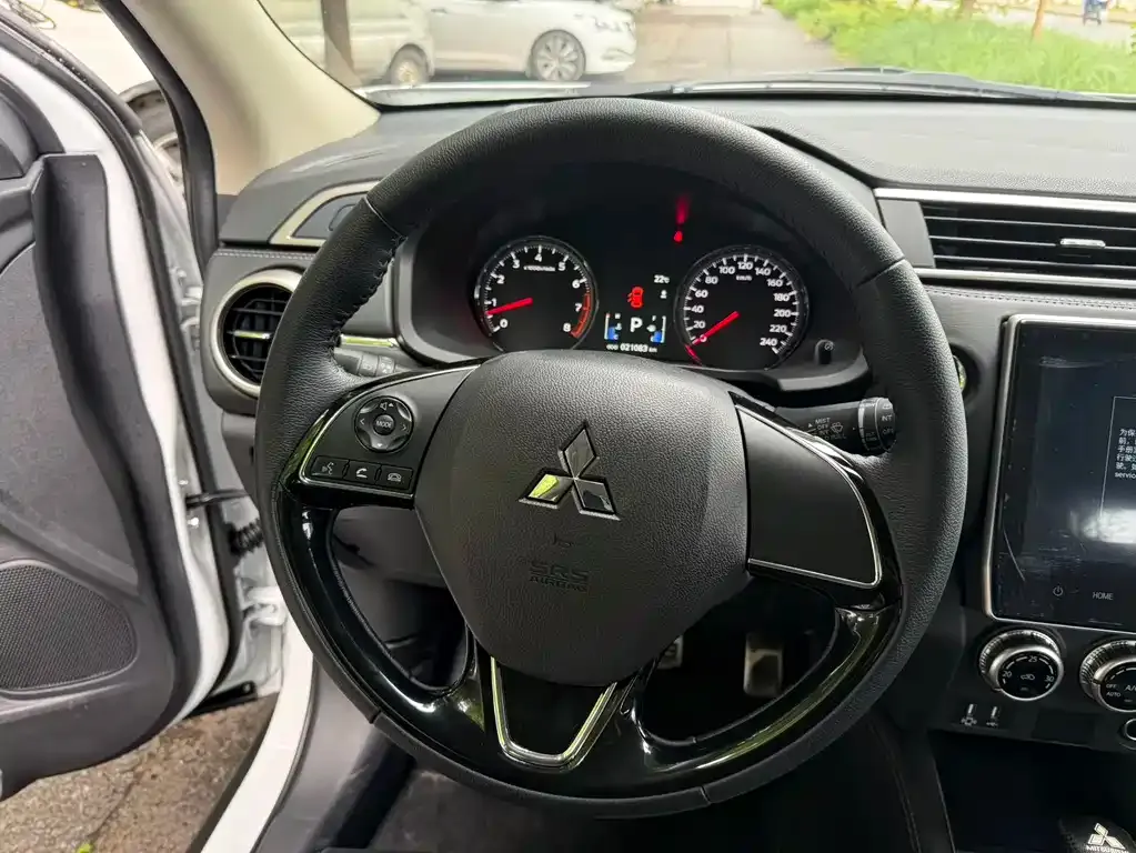 Mitsubishi ASX — фото 3