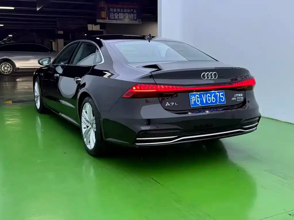 Audi A7L — фото 4