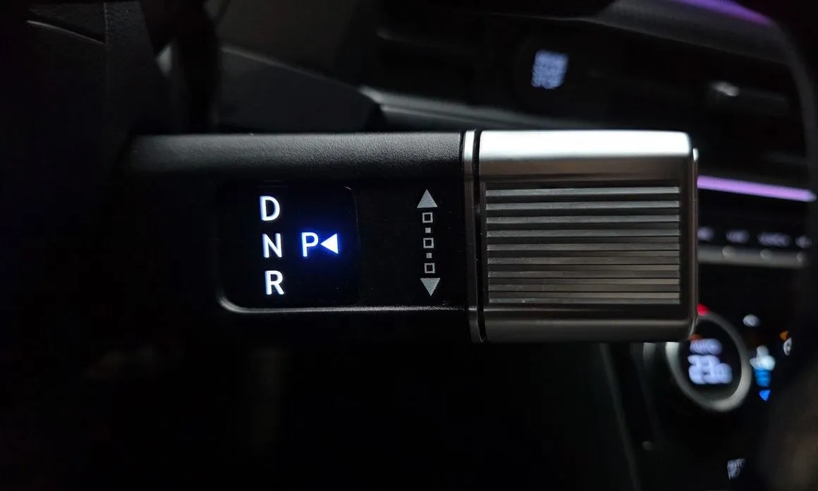Hyundai Santafe — фото 9
