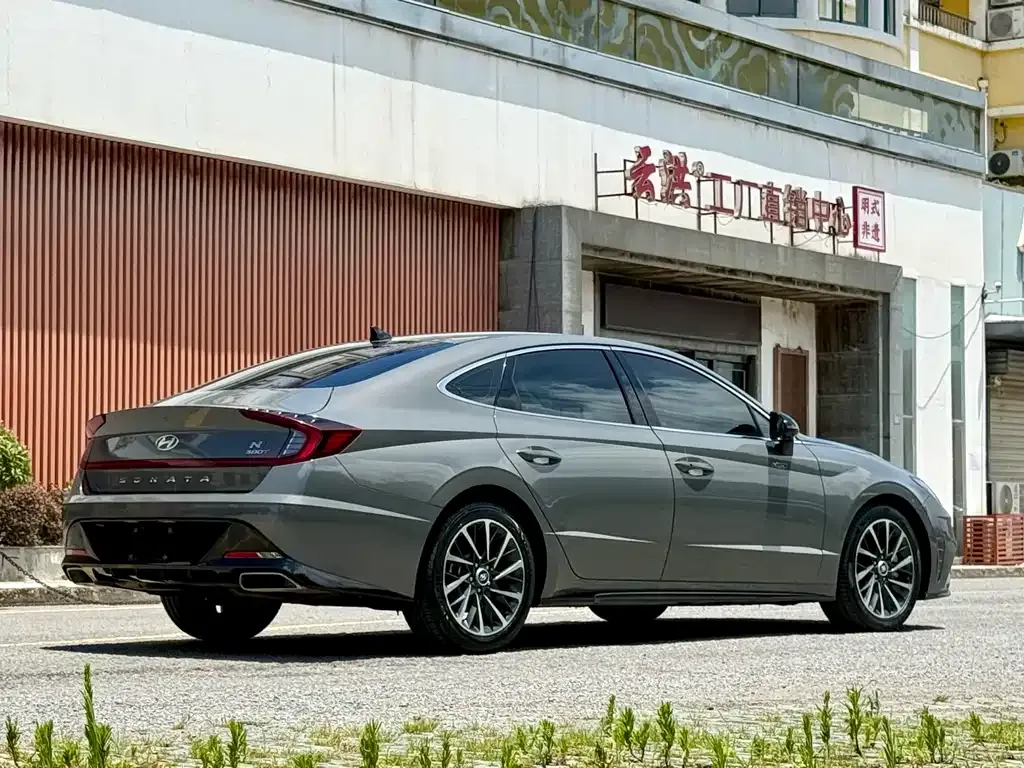Hyundai Sonata — фото 6
