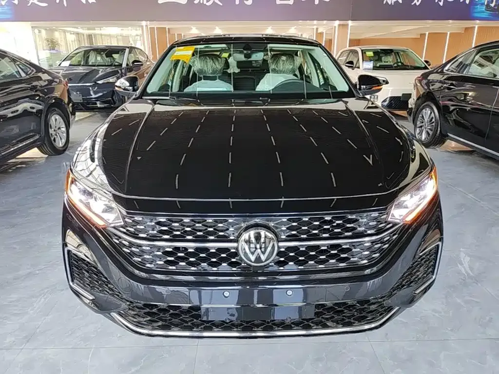 Volkswagen Passat — фото 5