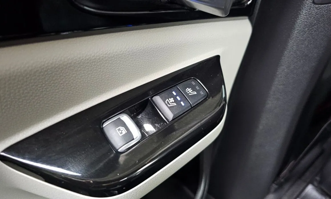 Kia Carnival 2023 из KR, фото 3