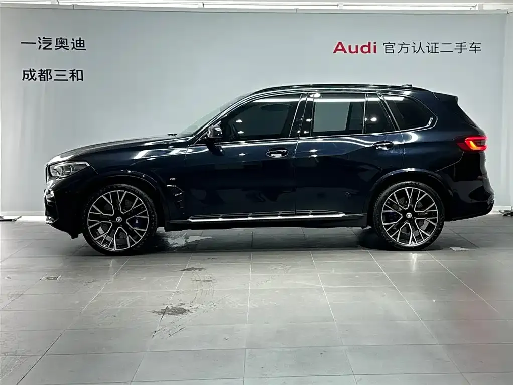 BMW X5 (Import) — фото 8