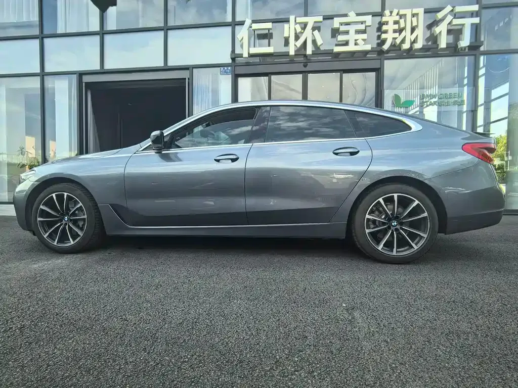 BMW 6 Series GT — фото 10