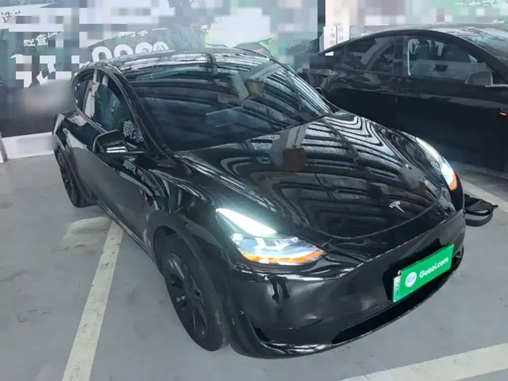 Tesla Model Y — фото 5