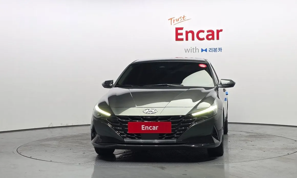 Hyundai AVANTE — фото 2