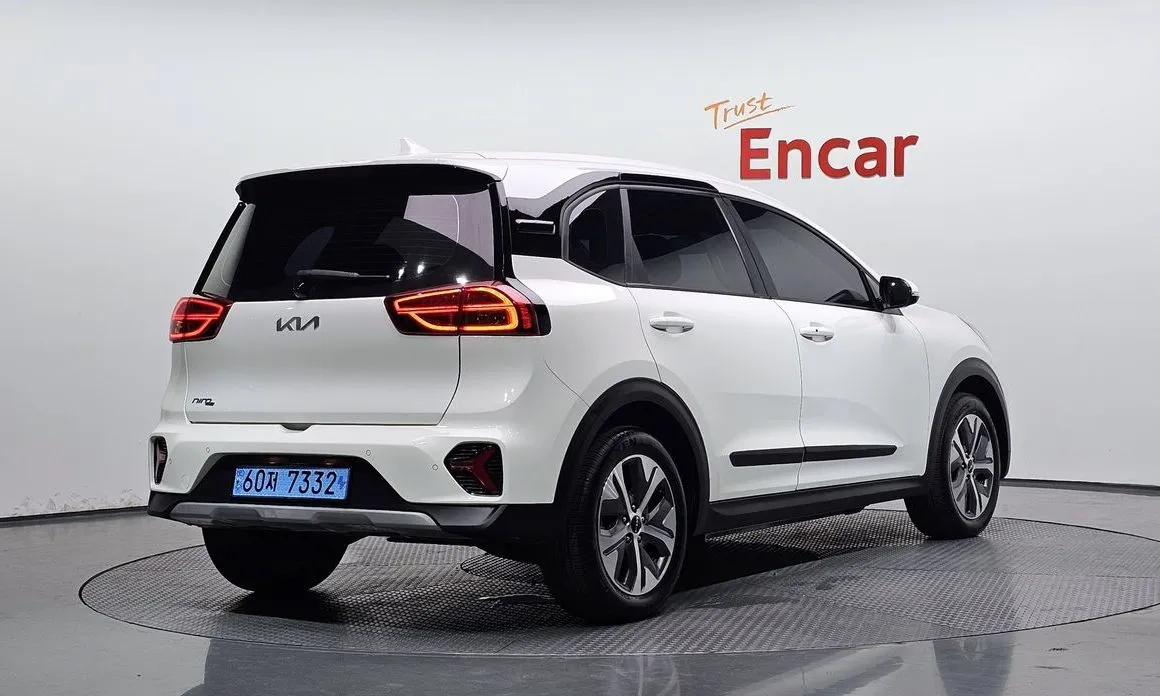 Kia Niro — фото 5