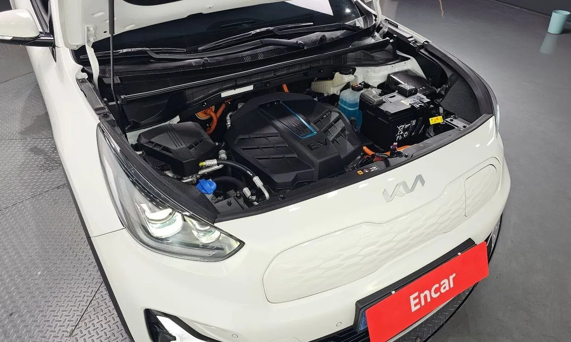 Kia Niro — фото 10