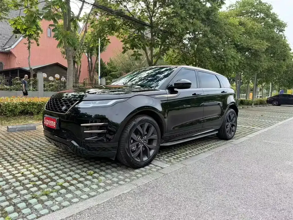 Land Rover Evoque — фото 1