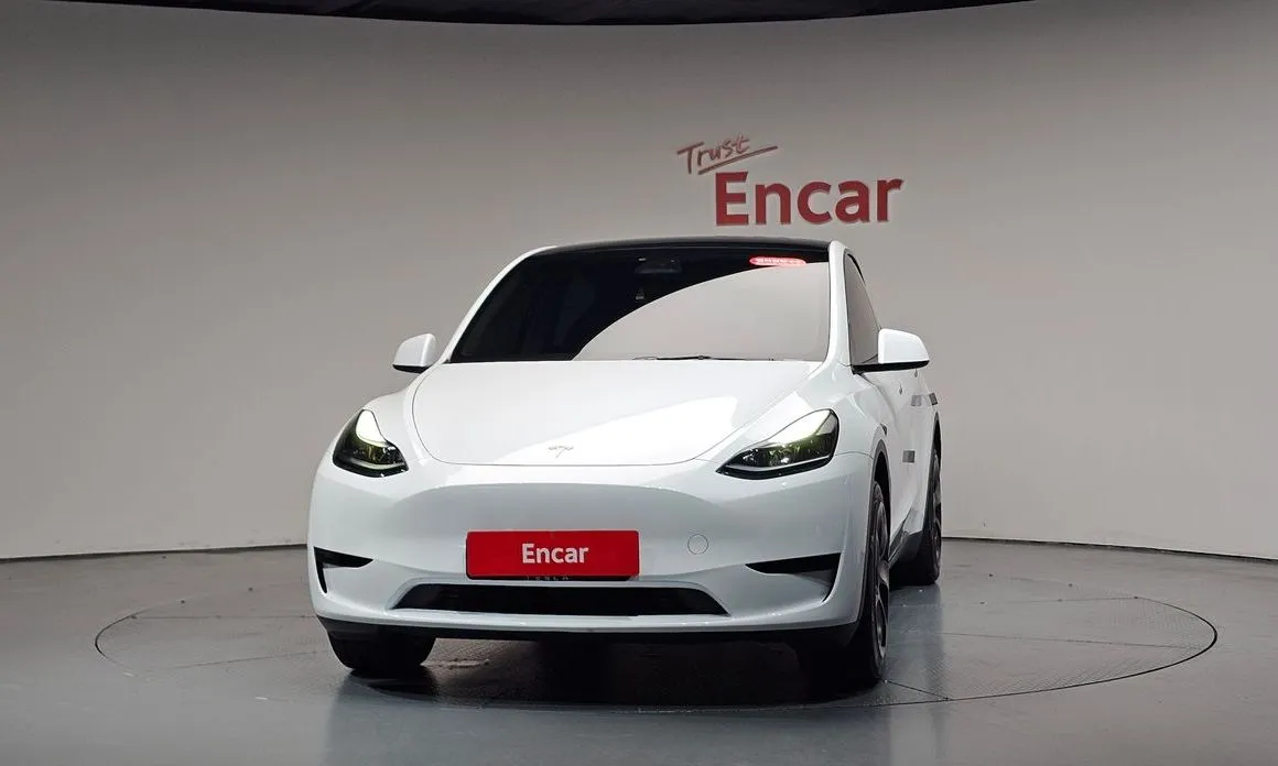 Tesla Model Y — фото 7