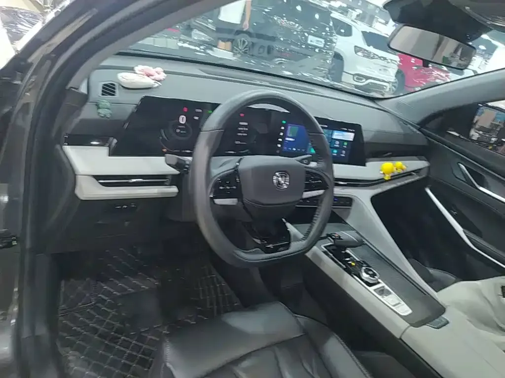Changan CS75PLUS — фото 10