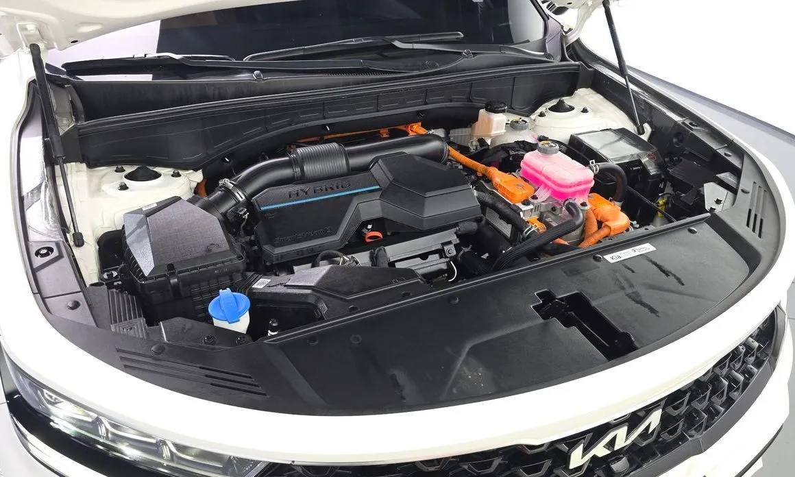 Kia Sorento — фото 6