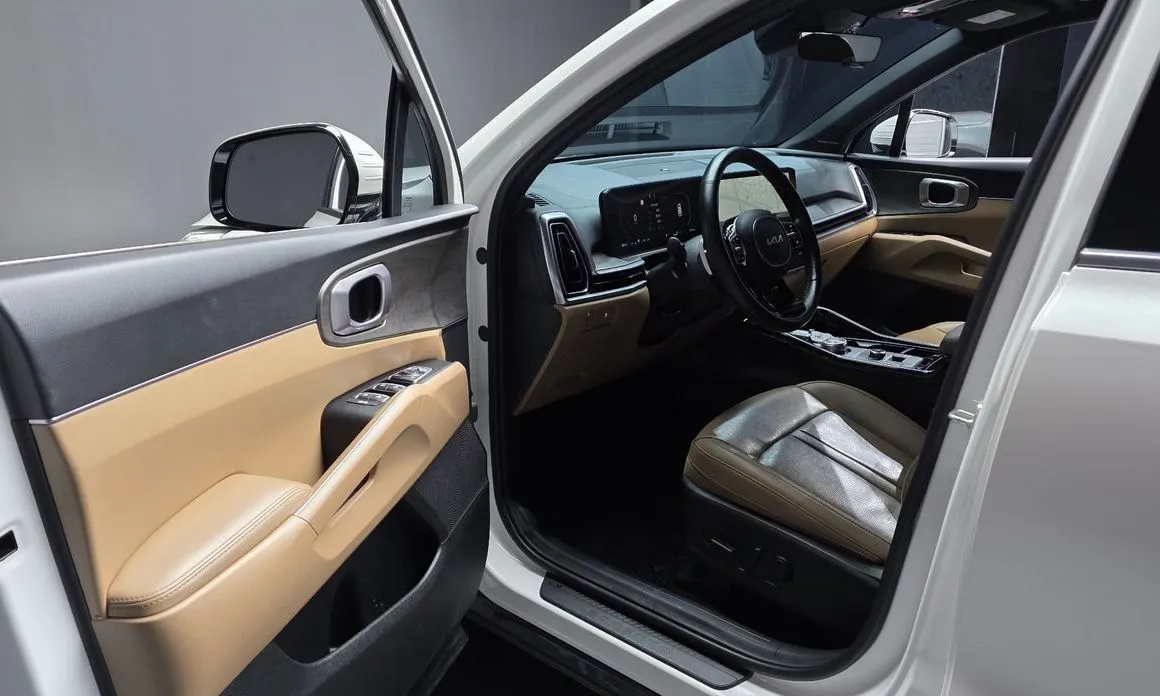 Kia Sorento — фото 7