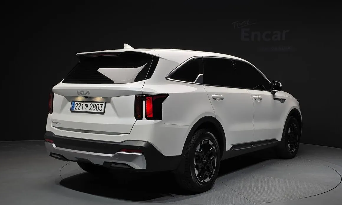 Kia Sorento — фото 4