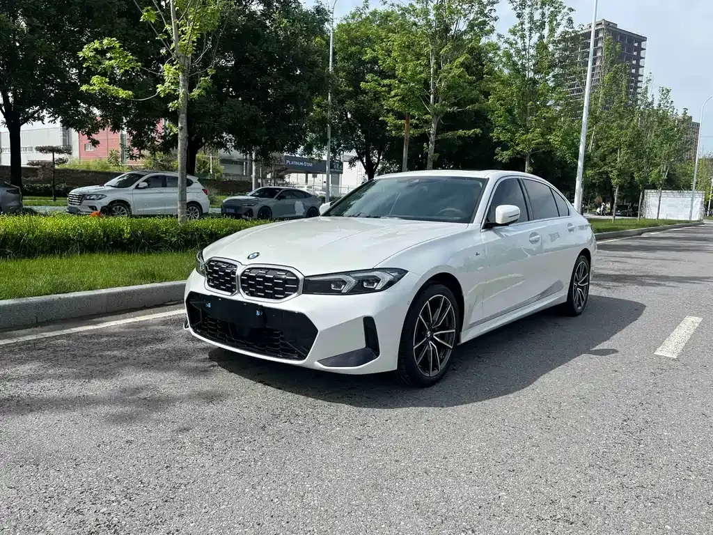 BMW 3 Series — фото 1