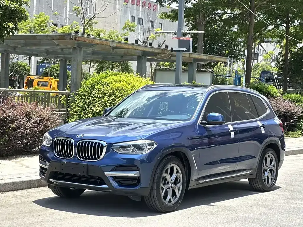 BMW X3 — фото 1