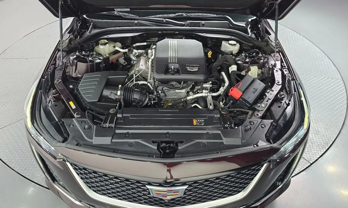 Cadillac CT5 — фото 6