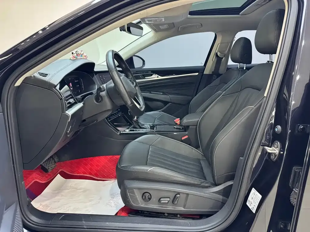 Volkswagen Passat — фото 9