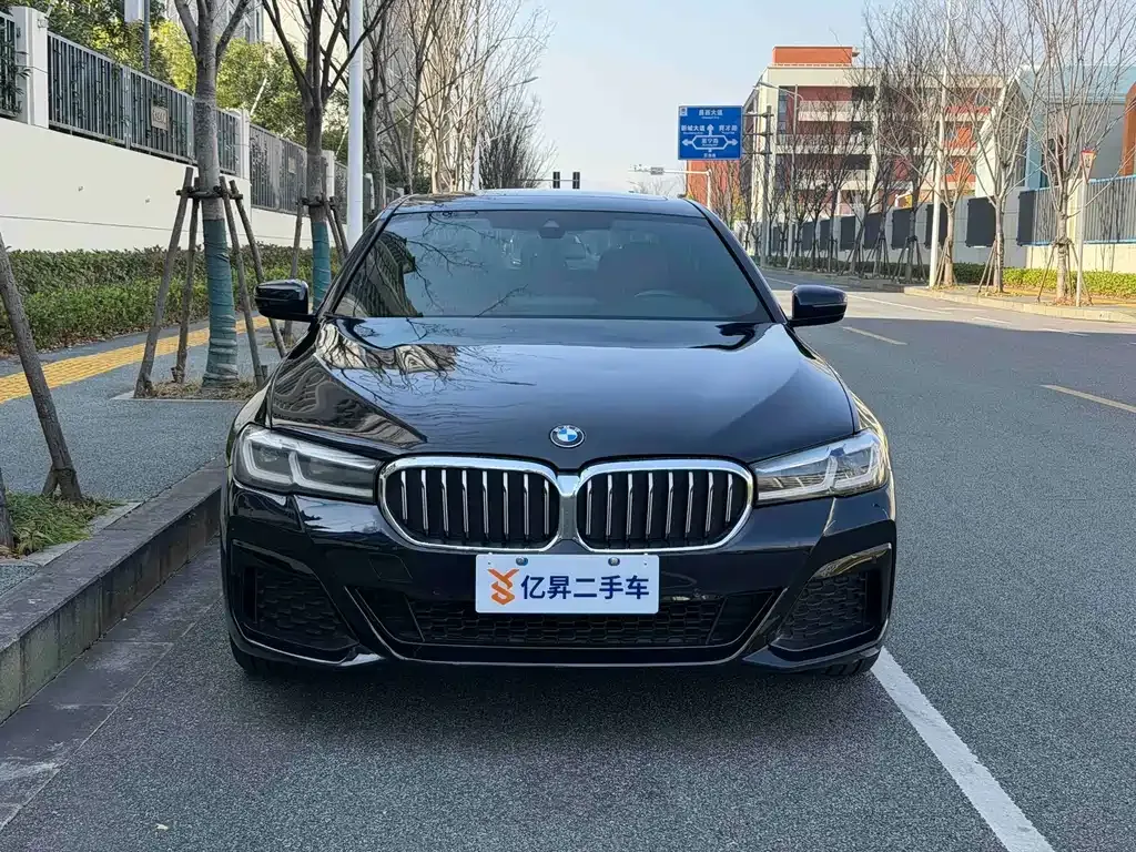 BMW 5 Series (Import) — фото 6