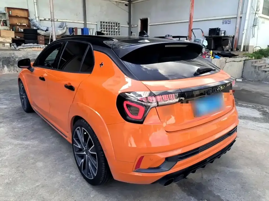 Lynk & Co 02 Hatchback — фото 10