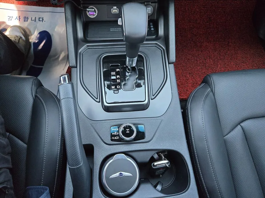 KG Mobility (Ssangyong) Rexton — фото 10