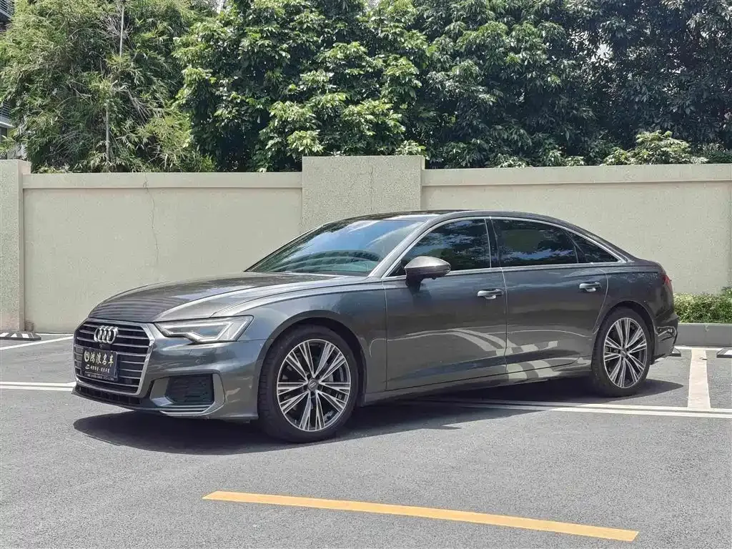 Audi A6L — фото 10