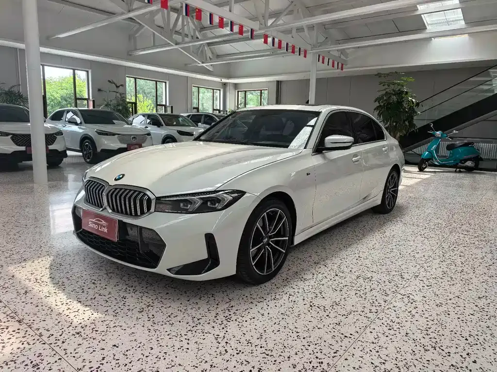 BMW 3 Series — фото 1
