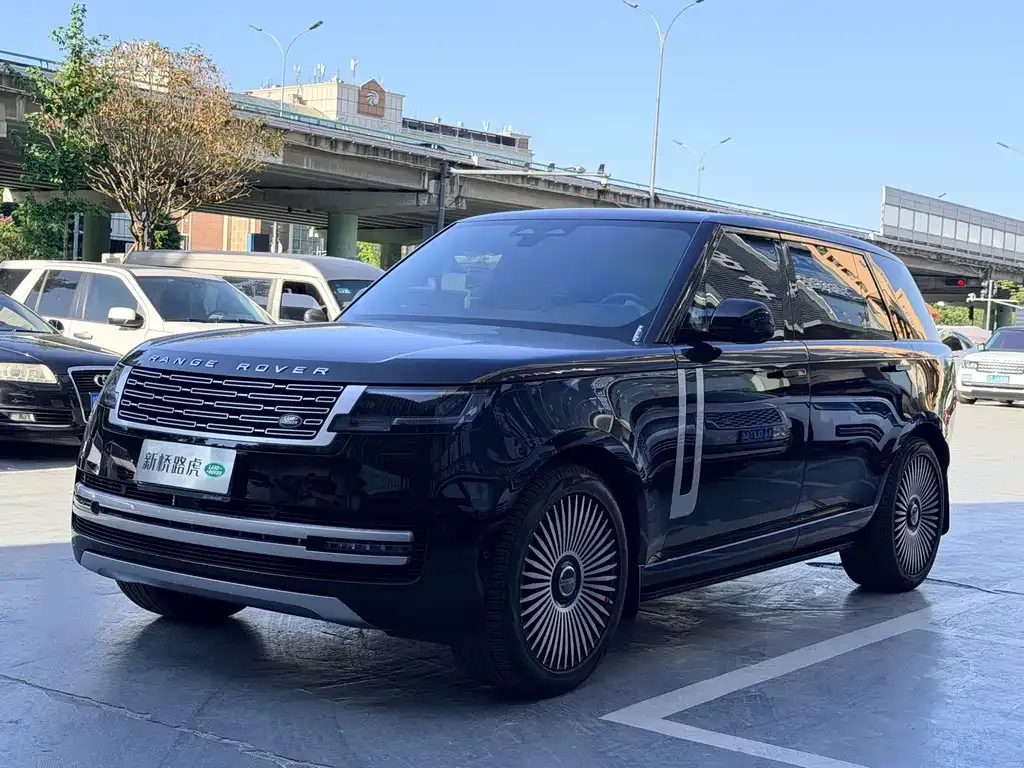 Land Rover Range Rover — фото 1