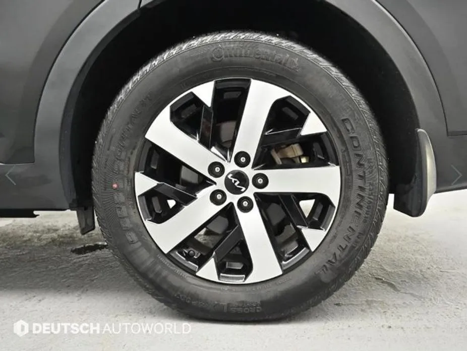 Kia Sorento — фото 7