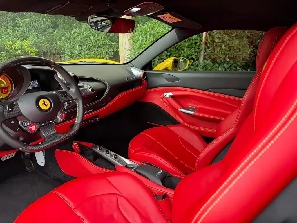 Ferrari F8 — фото 4
