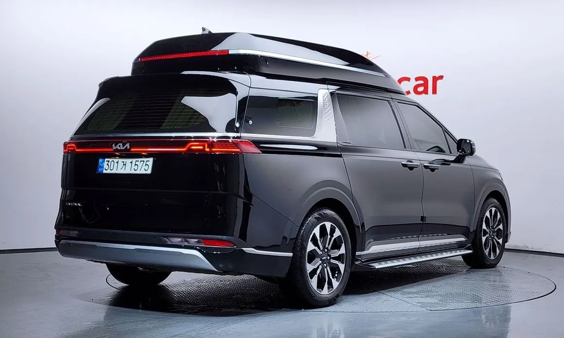 Kia Carnival — фото 4