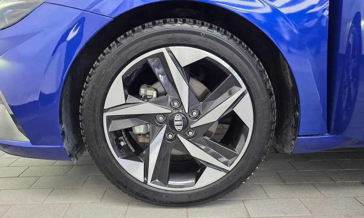 Hyundai AVANTE — фото 2
