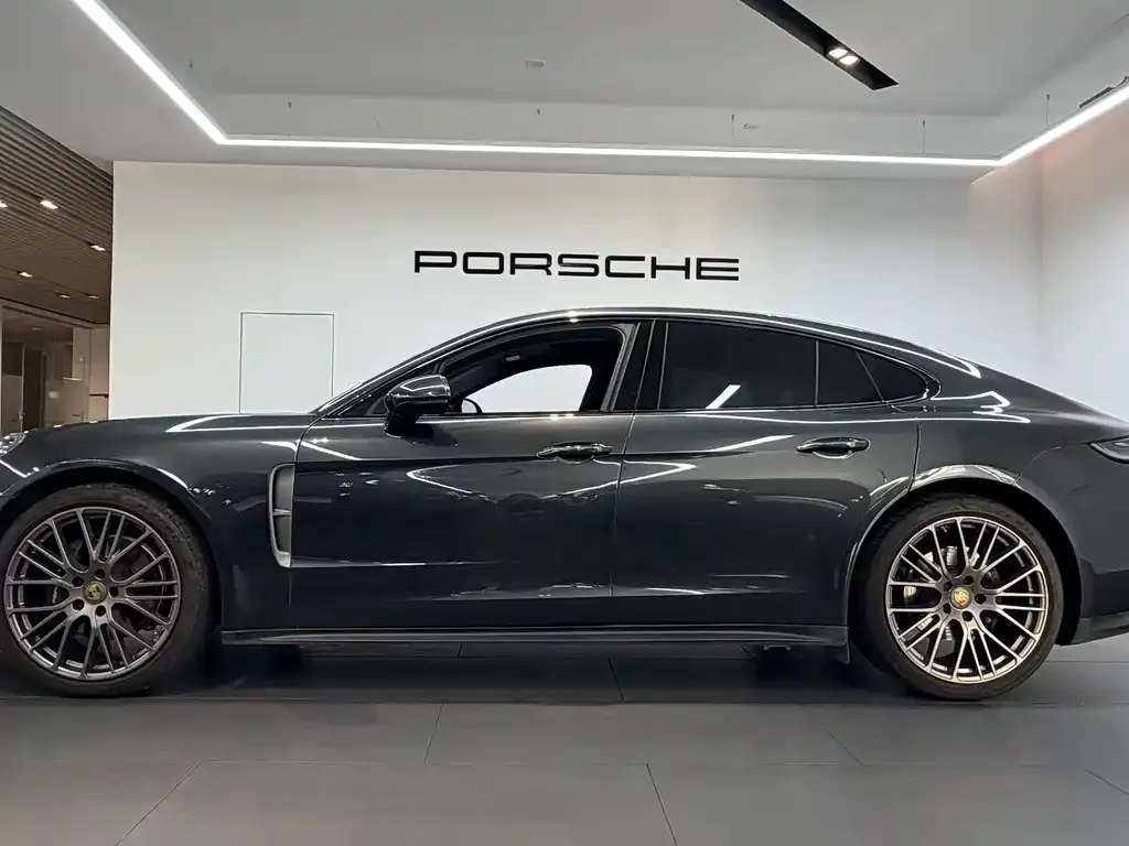 Porsche Panamera — фото 9