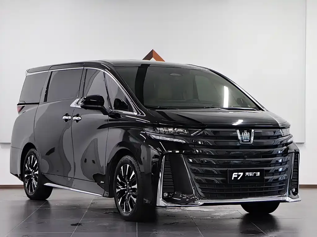 Toyota Vellfire — фото 6