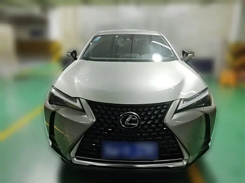 Lexus UX — фото 4