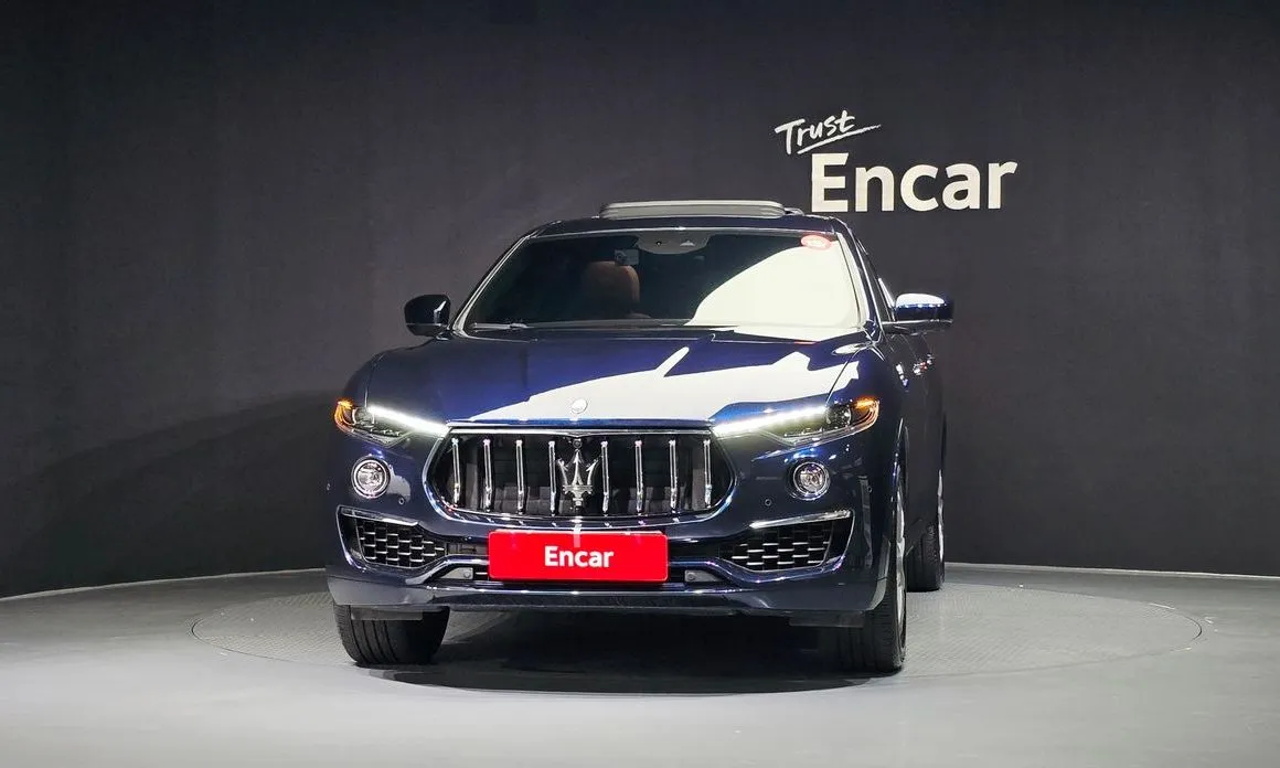 Maserati Levante — фото 4