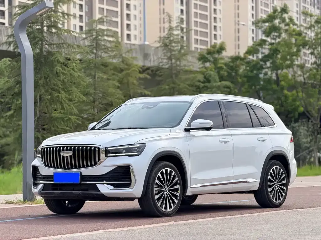 Geely Xingyue L — фото 1