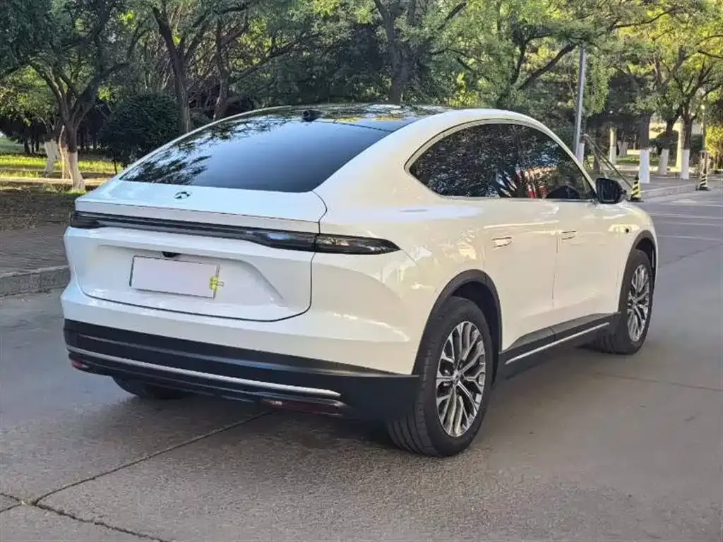 NIO EC6 — фото 2