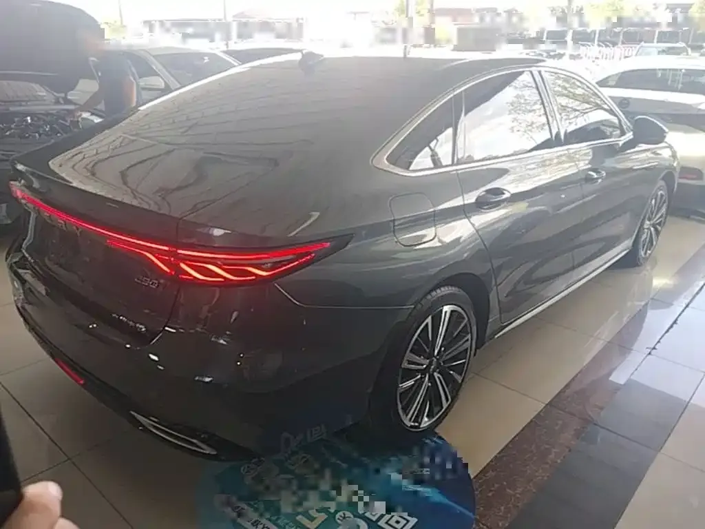 Chery Arrizo 8 PRO — фото 6