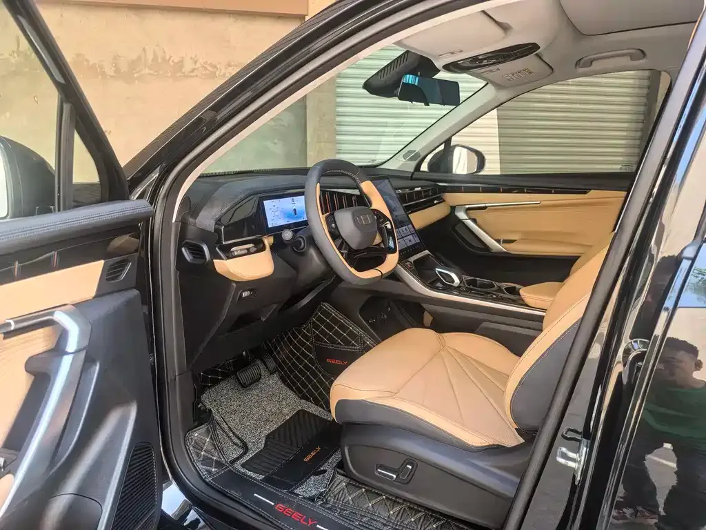 Geely Boyue L 2024 из CN, фото 3
