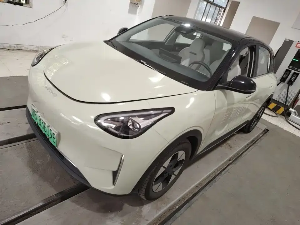 Geely Starburst — фото 1